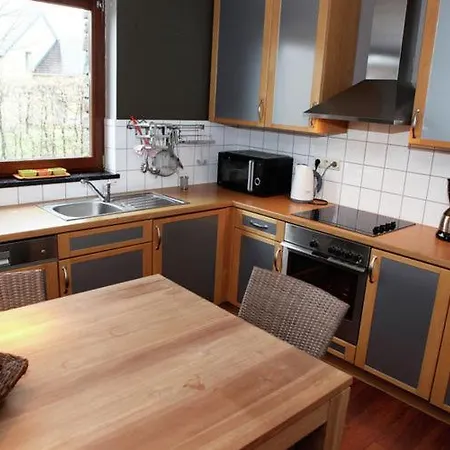 Holiday Home In Waimes Near High Fens Reserve Дом отдыха *